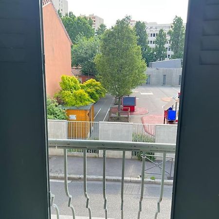 Apartamento Studio Cosy, Netflix, M Flachet Villeurbanne Exterior foto