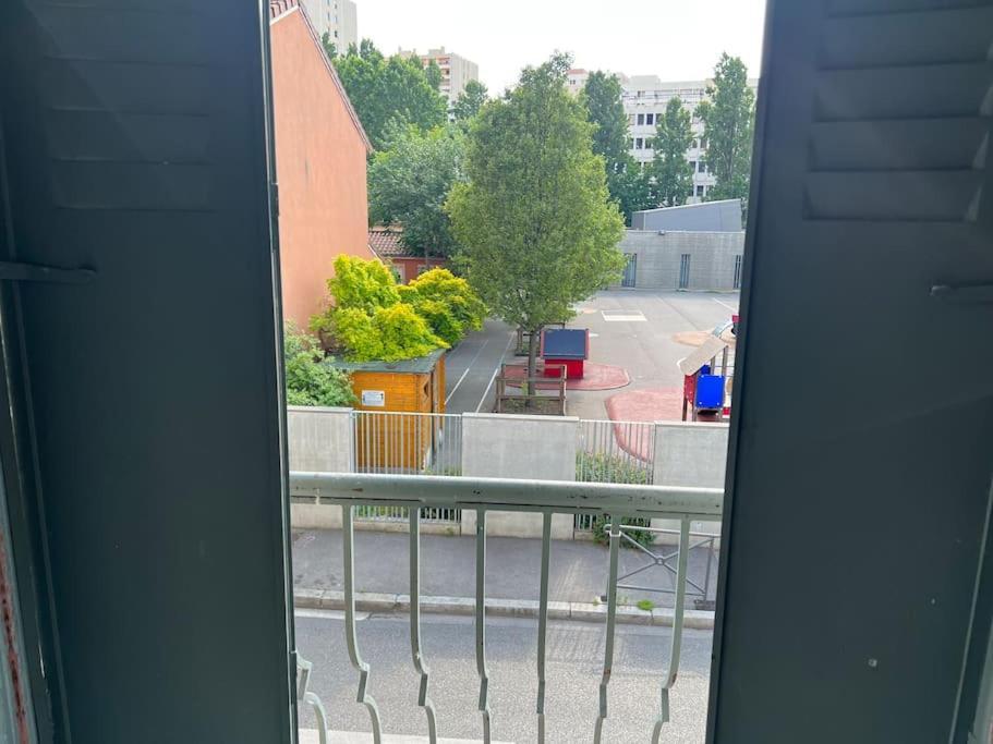 Apartamento Studio Cosy, Netflix, M Flachet Villeurbanne Exterior foto